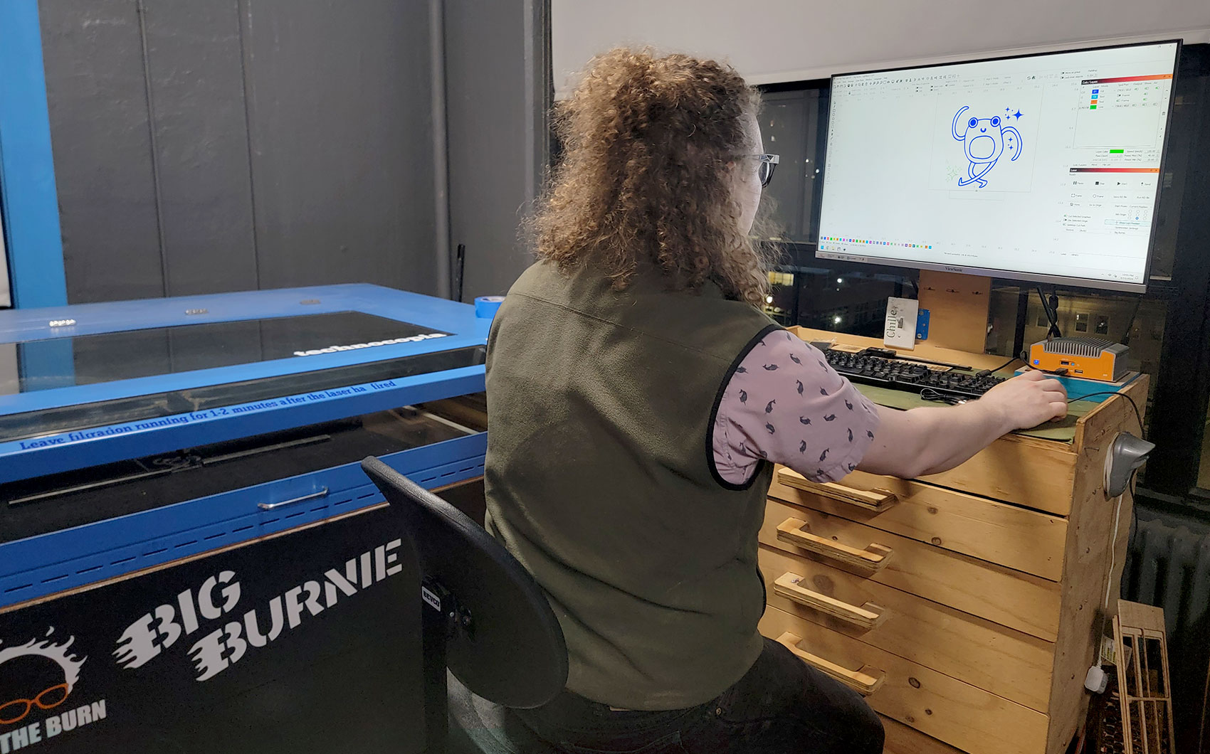 Riley using LightBurn on our laser cutter Big Burnie